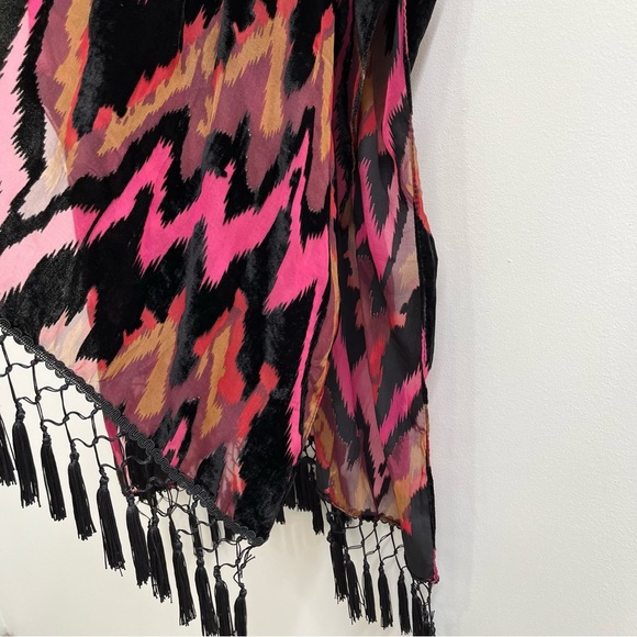Free People Dripping Velvet Burnout Kimono Tassel Fringe OS - Picture 6 of 9